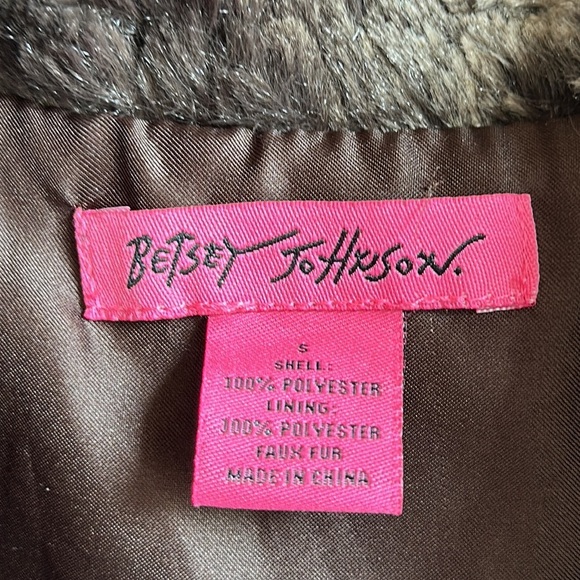 Betsey Johnson brown tones faux fur vest, size S - Picture 6 of 7